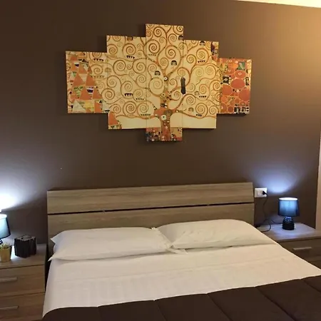 Via Emilia Ovest 224 Self Check-in Capsule hotel *